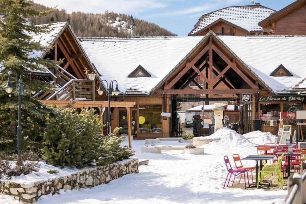 Appartement Duplex Au Pied Des Pistes Saint-Étienne-en-Dévoluy Dış mekan fotoğraf